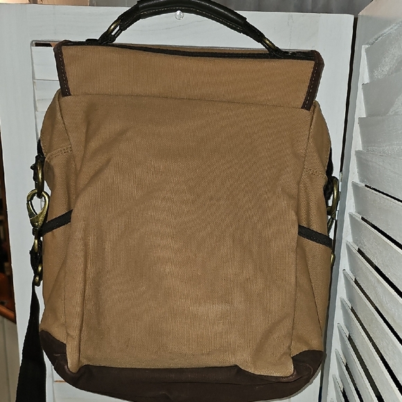 Eddie Bauer Brown Canvas Backpack with Leather Accents - Picture 5 of 7